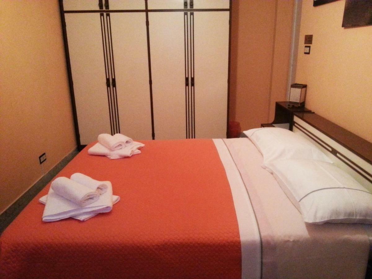 B&B Night & Day Cosenza Extérieur photo
